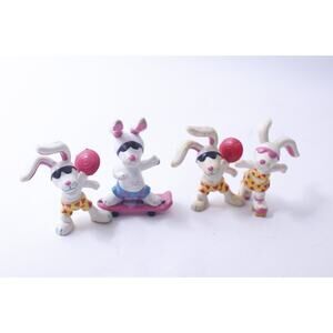 Hardee's Beach Bunnies, Set of 4, PVC Figurines, Bunny with Frisbee,